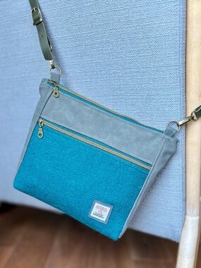 Harris Tweed crossbody bag: deep turquoise
